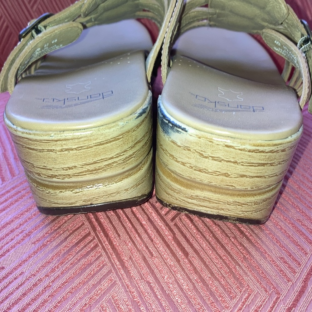 Dansko Sandals Size 40 - image 5